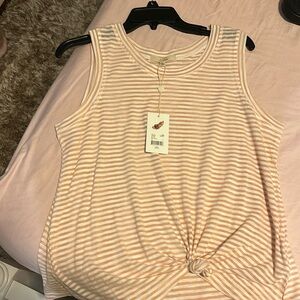 Chelsea and Violet tank NWT size large